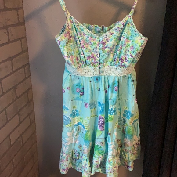 Spaghetti strap short sundress - Picture 2 of 7